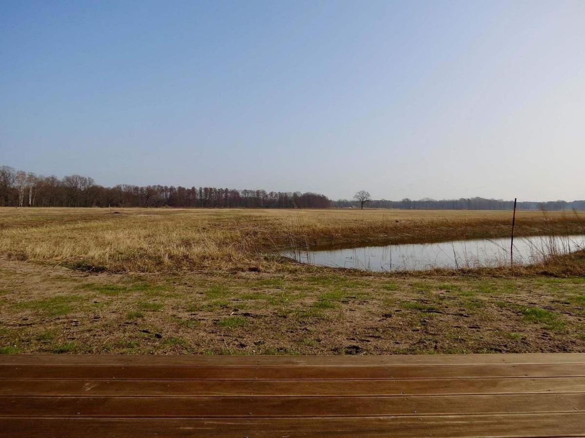 Traditionshof Lausitzer Teich- Und Waldwirtschaft Petershain Exterior photo